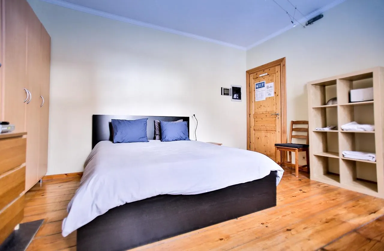 Flat In Flagey - Ixelles Hotel Brussels Apartment
